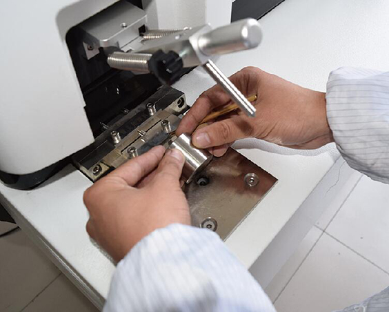 直讀光譜儀激發(fā)系統(tǒng) /cxyq/20200211090227-FjNosG1kSEgXOmMPECl5O464WoMd.jpg